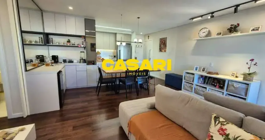 Apartamento com 3 Dormitórios, Suíte e Varanda Gourmet à Venda no Baeta Neves - São Bernardo do Campo/SP