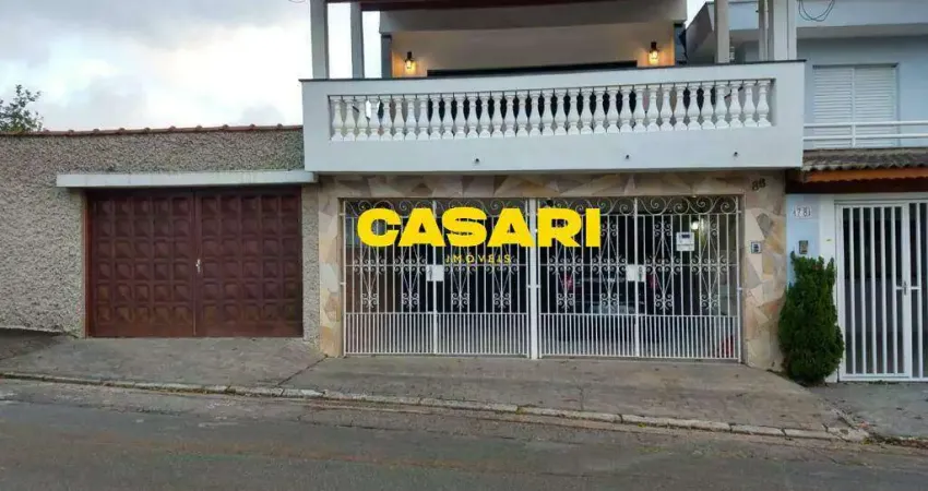 Sobrado com 4 dormitórios à venda, 300 m² por R$ 1.800.000,00 - Vila Scarpelli - Santo André/SP
