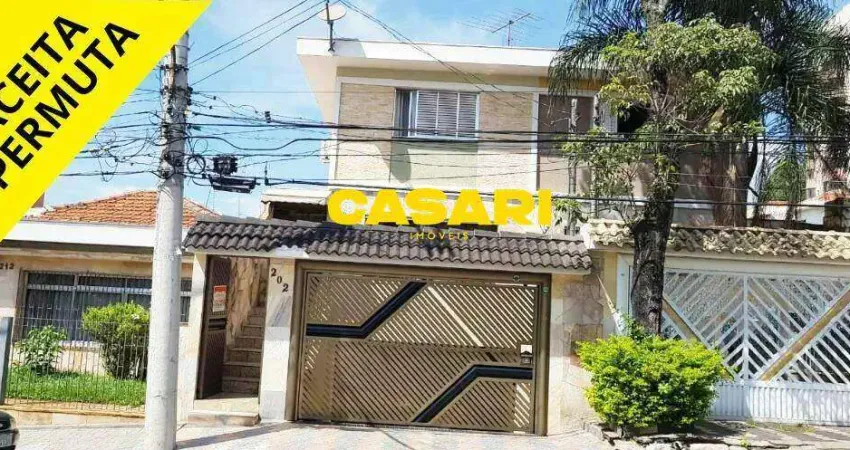 Sobrado com 3 dormitórios à venda, 420 m² por R$ 1.300.000,00 - Jardim Hollywood - São Bernardo do Campo/SP