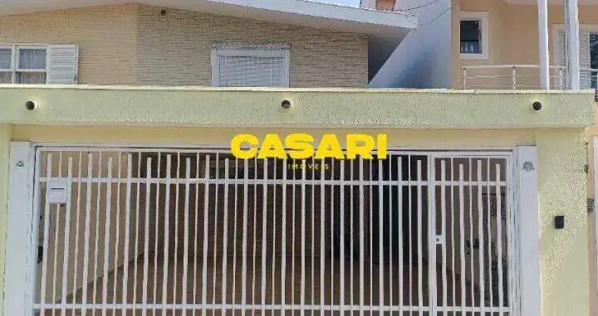 Sobrado com 3 dormitórios à venda, 231 m² - Nova Petrópolis - São Bernardo do Campo/SP