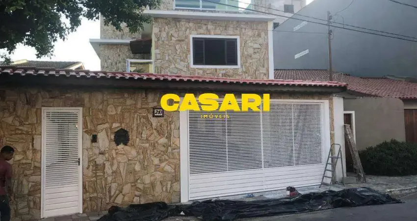 Sobrado com 4 dormitórios à venda, 490 m² - Cerâmica - São Caetano do Sul/SP