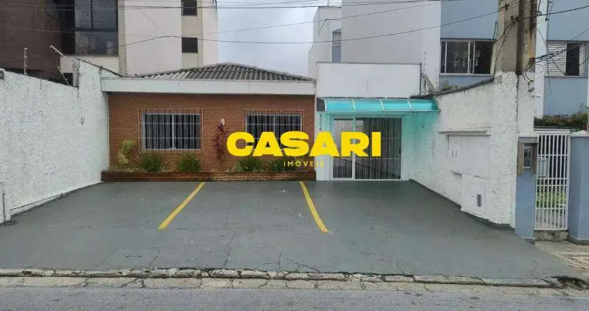 Imóvel Comercial com 11 Vagas e 306m² Construídos à Venda – Ideal para Clínicas ou Escritórios