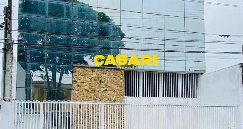 Galpão Industrial com 715 m² para Venda ou Aluguel em Vila Palmares – Santo André/SP