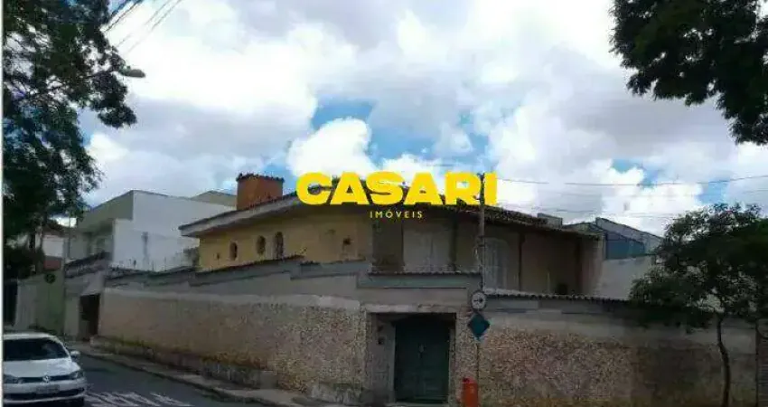 Sobrado com 4 dormitórios à venda, 400 m² - Nova Petrópolis - São Bernardo do Campo/SP