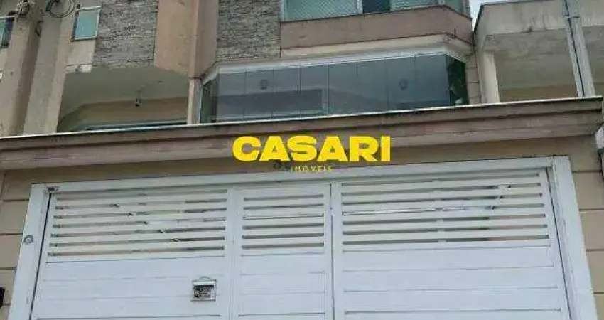 Sobrado com 3 dormitórios à venda, 218 m² - Jordanópolis - São Bernardo do Campo/SP