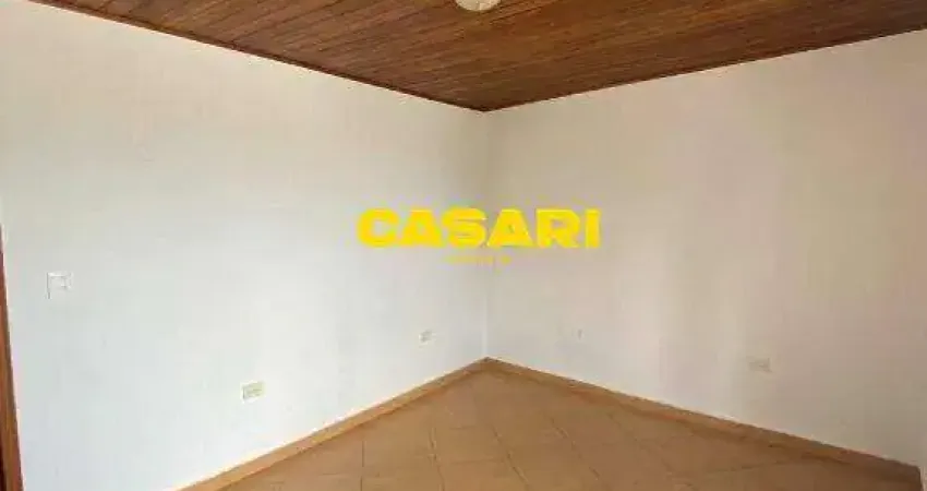Casa para Locação em Casa Compartilhada no Bairro Cooperativa ? Rua Serra da Prata