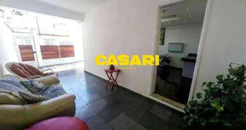 Sobrado com 4 dormitórios para alugar, 168 m² - Vila Assunção - Santo André/SP
