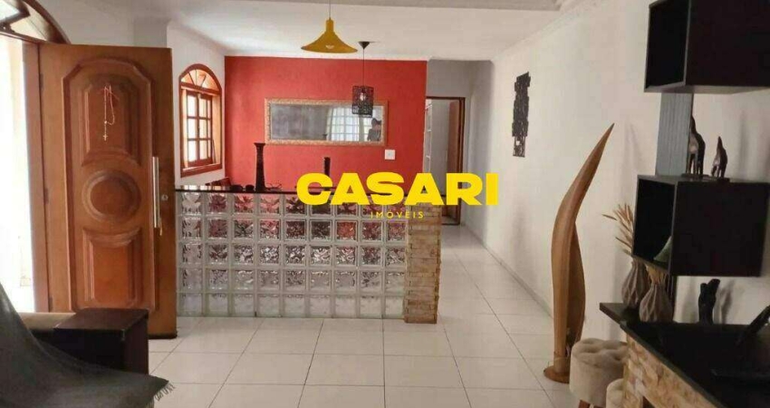 Sobrado com 3 dormitórios para alugar, 253 m² - Parque Terra Nova II - São Bernardo do Campo/SP