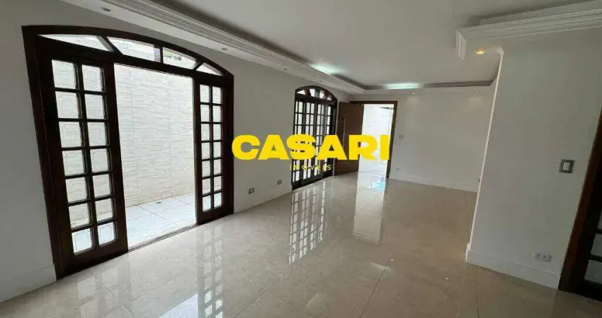 Sobrado 3 dormitórios com 2 suítes e 5 vagas no parque terra nova - são bernardo do campo