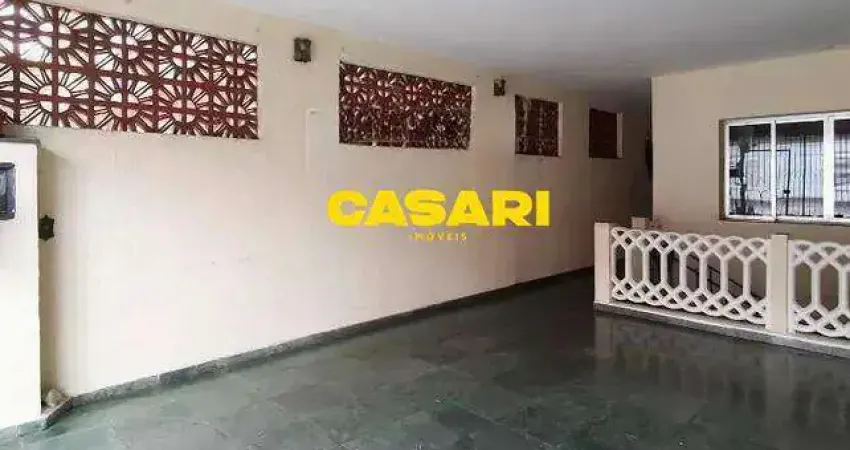 Sobrado com 3 dormitórios para alugar, 250 m² - Jordanópolis - São Bernardo do Campo/SP