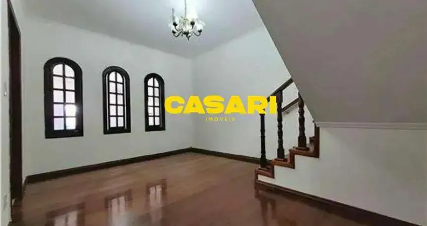 Sobrado com 2 dormitórios para alugar, 95 m² por R$ 3.970,00/mês - Jardim Hollywood - São Bernardo do Campo/SP