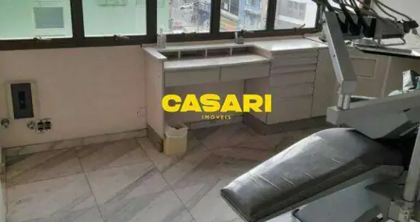 Sala Comercial 32 m² para Alugar no Centro – Consultório Médico e Odontológico – São Bernardo do Campo/SP