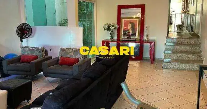 Sobrado com 3 dormitórios, 296 m² - venda ou aluguel - Assunção - São Bernardo do Campo/SP