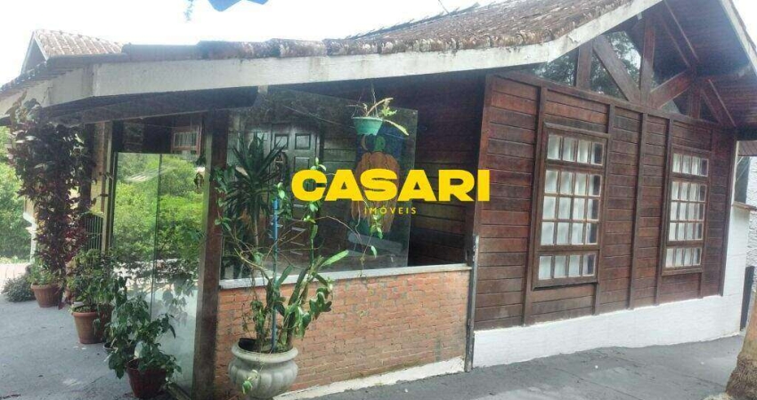 Casa com 4 dormitórios para alugar, 200 m² - Dos Finco - São Bernardo do Campo/SP