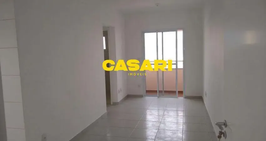 Apartamento para Alugar no Centro de São Bernardo com 2 Dormitórios e Varanda