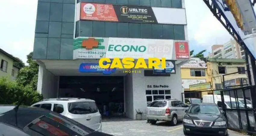 Prédio Comercial Locado à Venda com 1800 m² em São Bernardo do Campo
