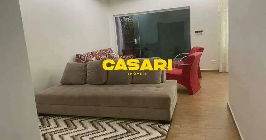 Sobrado com 2 dormitórios à venda, 320 m² - Vila Scarpelli - Santo André/SP