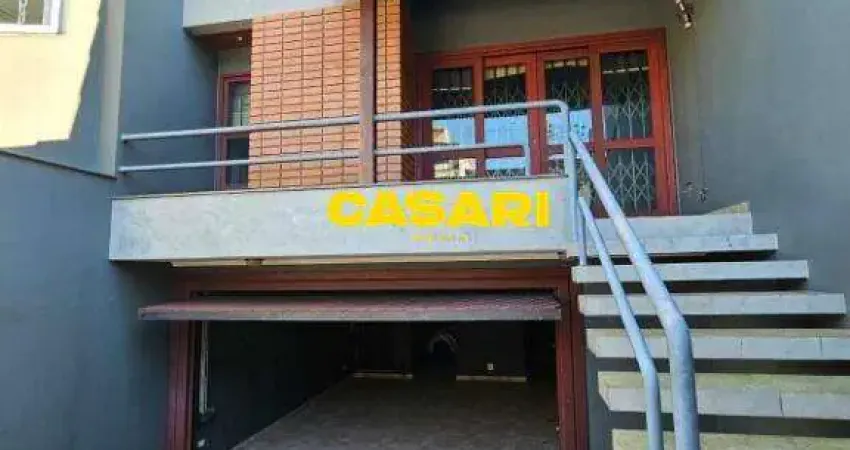 Sobrado com 3 dormitórios à venda, 234 m² - Nova Petrópolis - São Bernardo do Campo/SP