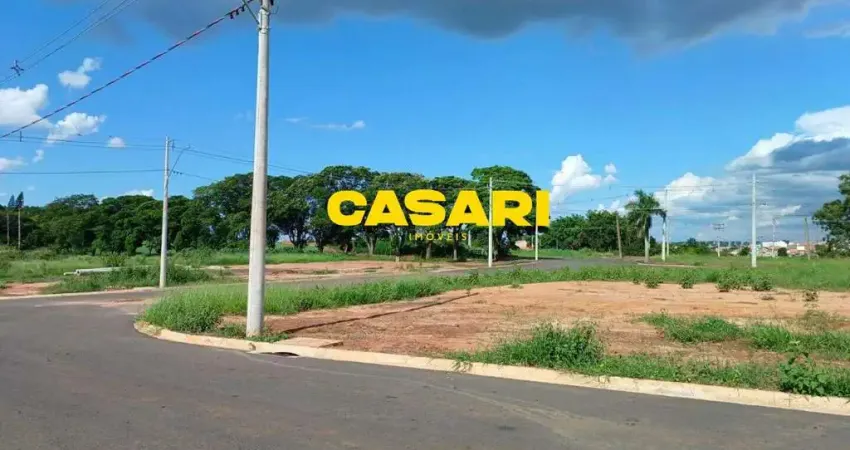 Terreno à venda no Centro, Boituva 
