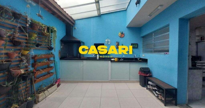 Sobrado com 3 dormitórios à venda, 111 m² - Vila Scarpelli - Santo André/SP