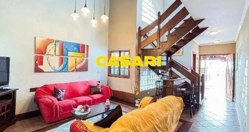 Sobrado com 3 dormitórios, 338 m² - venda por R$ 2.800.000,00 ou aluguel por R$ 20.642,00/mês - Campestre - Santo André/SP
