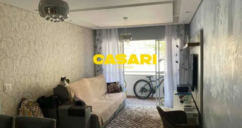 Apartamento com 2 dormitórios e móveis planejados à venda no Centro - São Bernardo do Campo/SP