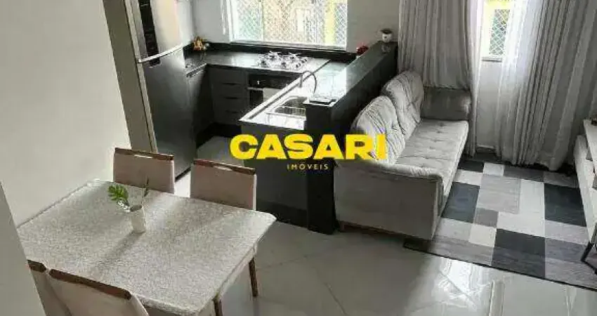 Sobrado à venda com 2 dormitórios e churrasqueira, 111 m² - Vila Curuçá - Santo André/SP