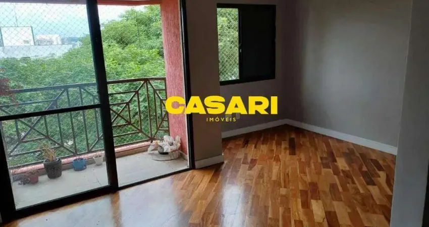 Apartamento com 3 dormitórios e 2 vagas à venda próximo ao Colégio Barão de Mauá – Santo André/SP