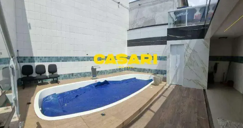 Casa com 2 dormitórios à venda, 117 m² por R$ 800.000,00 - Alves Dias - São Bernardo do Campo/SP