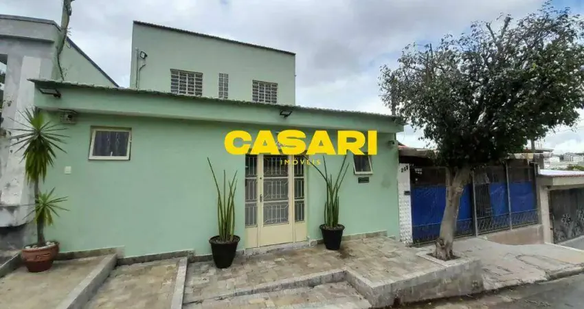 Sobrado Comercial à Venda em Baeta Neves - São Bernardo do Campo, 226m²