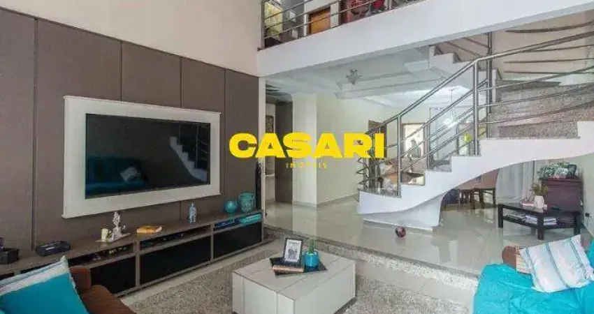 Sobrado alto padrão com 4 dormitórios, jacuzzi e área gourmet no Parque Espacial – SBC