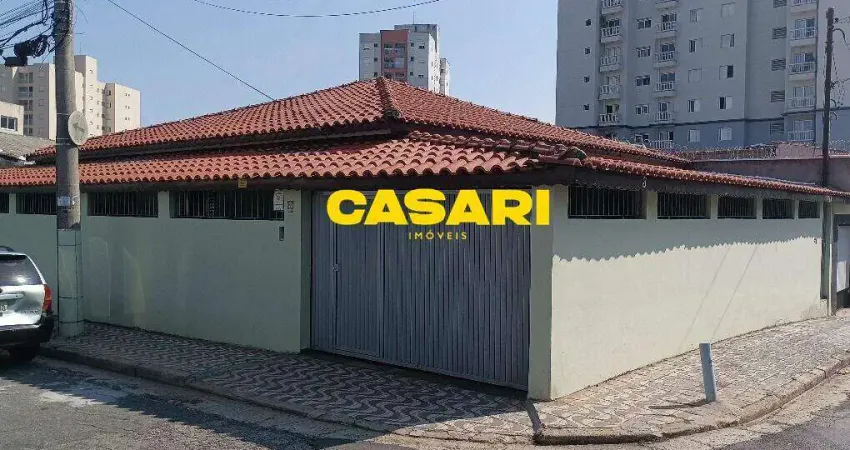 Casa com 3 dormitórios à venda, 185 m² - Vila Príncipe de Gales - Santo André/SP