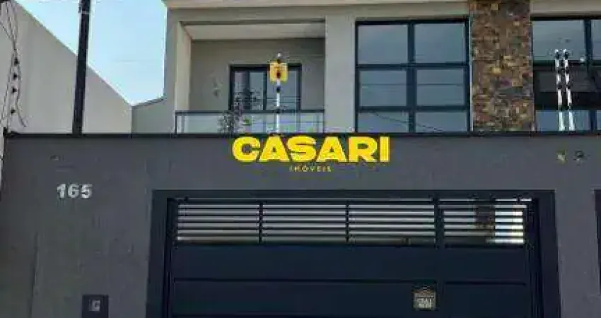 Casa Térrea com 3 Dormitórios e 3 Vagas à Venda no Jardim Santo Antônio – Santo André/SP