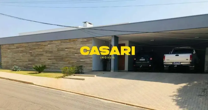 Casa com 3 dormitórios à venda, 412 m² - Condomínio Residencial Saint Claire - Boituva/SP