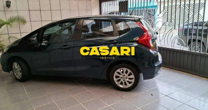 Casa com 3 dormitórios à venda, 162 m² por R$ 599.000,00 - Vila Scarpelli - Santo André/SP