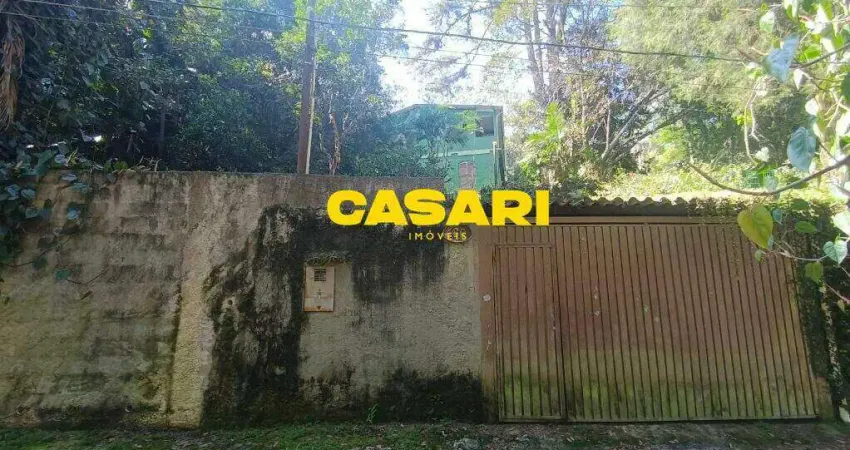 Sobrado com 5 dormitórios à venda, 482 m² - Dos Finco - São Bernardo do Campo/SP