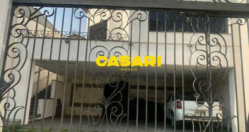Casa com 4 dormitórios à venda, 411 m² - Nova Petrópolis - São Bernardo do Campo/SP
