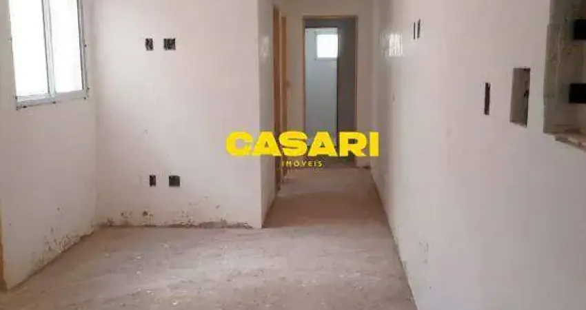 Cobertura à venda com 2 dormitórios, suíte, quintal privativo e elevador – 118 m² Vila Valparaíso - Santo André/SP