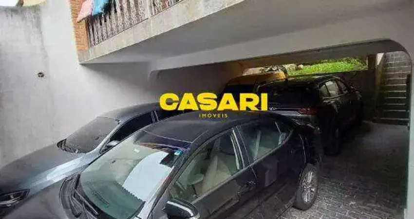 Sobrado à venda com 3 dormitórios e 264 m² no Jordanópolis - São Bernardo do Campo/SP