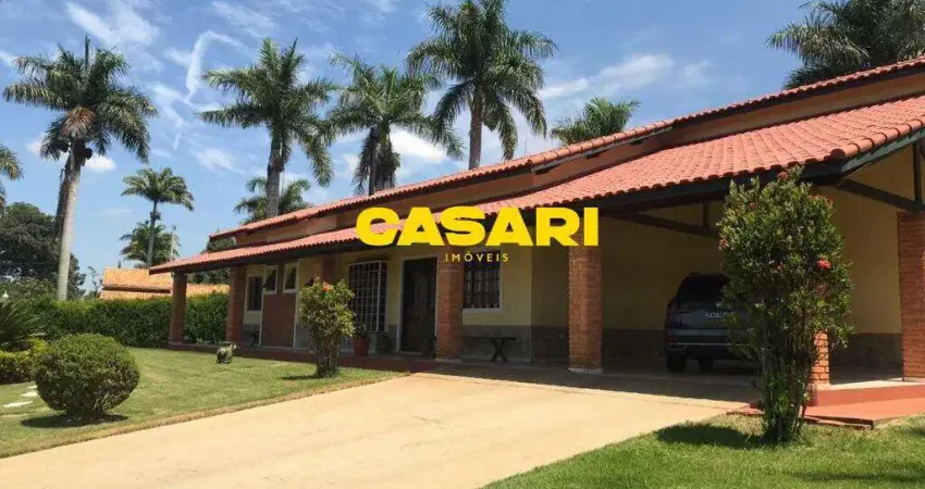 Chácara com 4 dormitórios à venda, 3200 m² - Vitassay - Boituva/SP