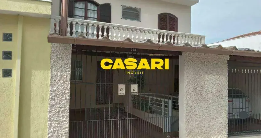 Sobrado com 4 dormitórios à venda, 246 m² por R$ 960.000,00 - Jardim do Mar - São Bernardo do Campo/SP