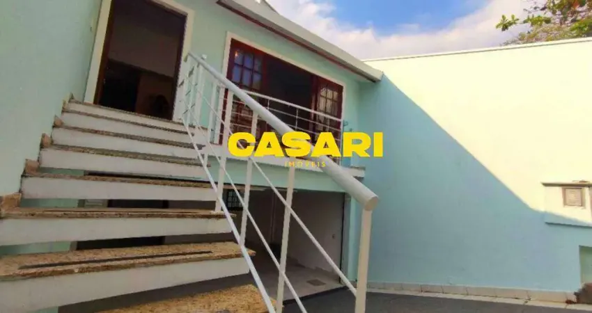 Sobrado à venda, 240 m² por R$ 950.000,00 - Taboão - São Bernardo do Campo/SP