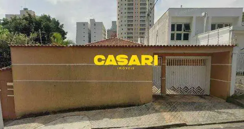 3. Casa com 4 Dormitórios, 8 Vagas e Espaço Gourmet no Centro de São Bernardo do Campo/SP