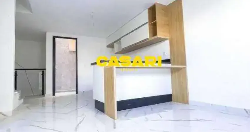 Sobrado triplex com 3 dormitórios à venda – 140m², piscina e depósito – campestre, santo andré