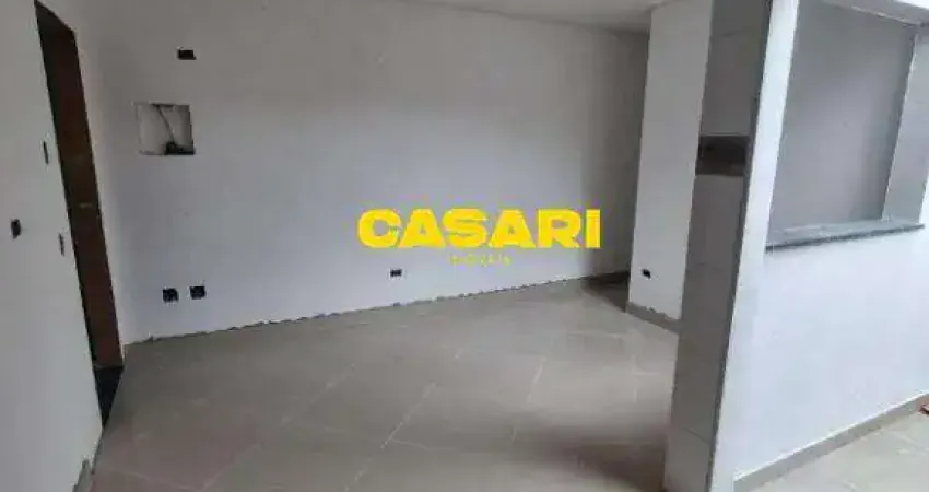 Cobertura com 2 Dormitórios e Suíte à Venda no Parque Oratório – 96m², Excelente Localização em Santo André