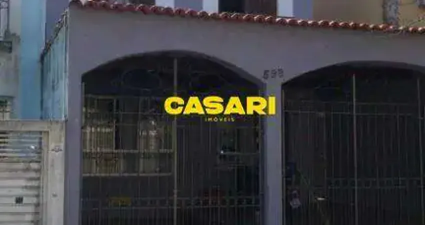 Casa com 3 quartos à venda na Rua Benedito Luiz Rodrigues, 698, Nova Petrópolis, São Bernardo do Campo