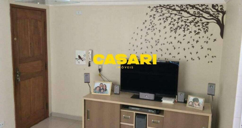 Apartamento com 2 dormitórios à venda, 48 m² por R$ 230.000,00 - Jardim Alvorada - Santo André/SP