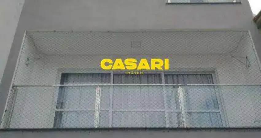 Sobrado Novíssimo com 3 Suítes e 270 m² à Venda – Bairro Assunção, São Bernardo do Campo/SP