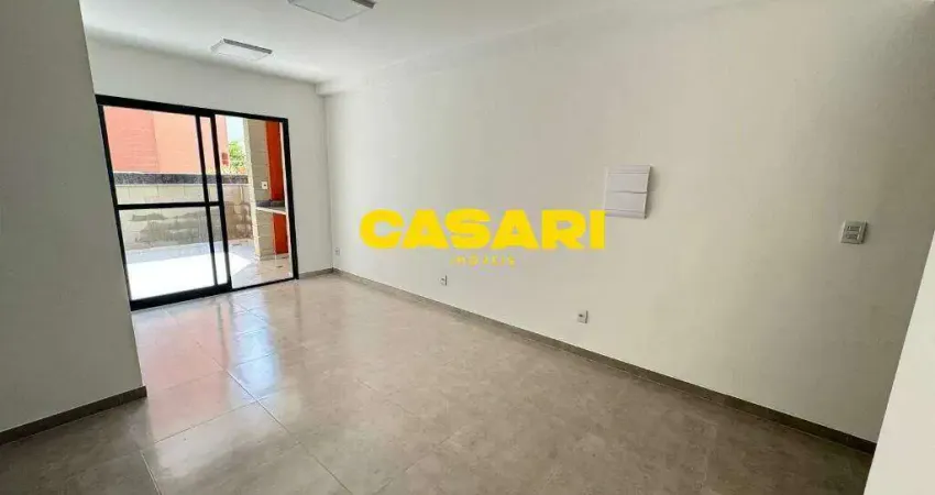Apartamento Garden com 3 Dormitórios e 2 Vagas à Venda na Vila Euclides – 107 m²
