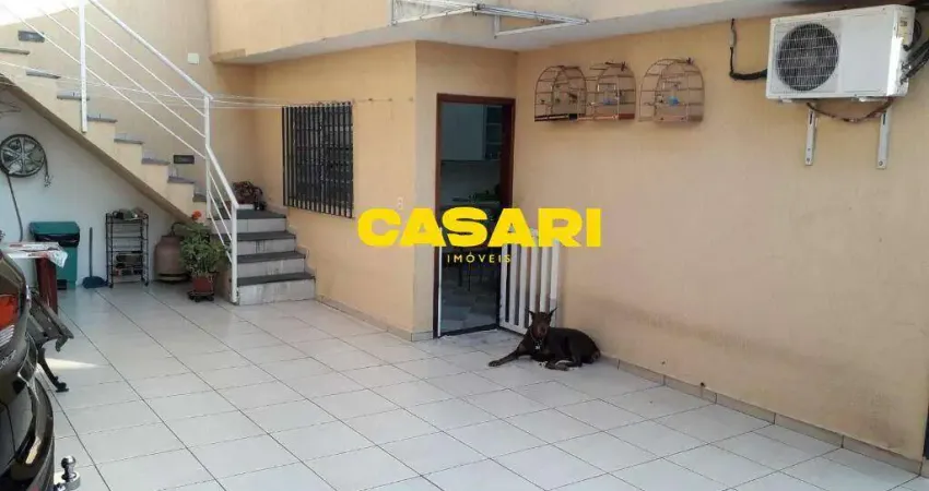 Casa com edícula e 3 dormitórios à venda na Vila Palmares – Santo André/SP
